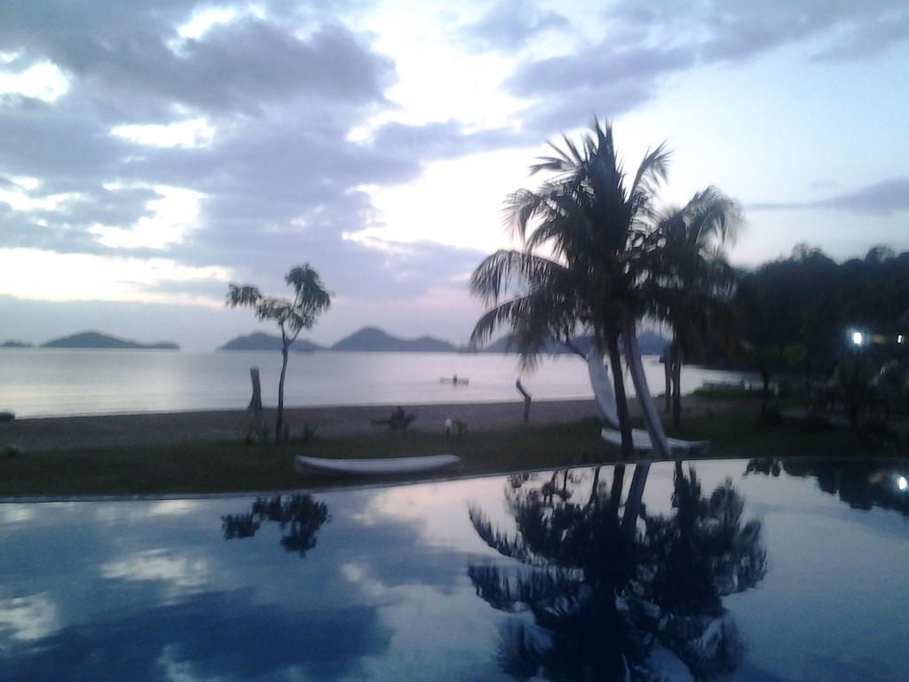 Luwansa Beach Hotel Labuan Bajo Dış mekan fotoğraf