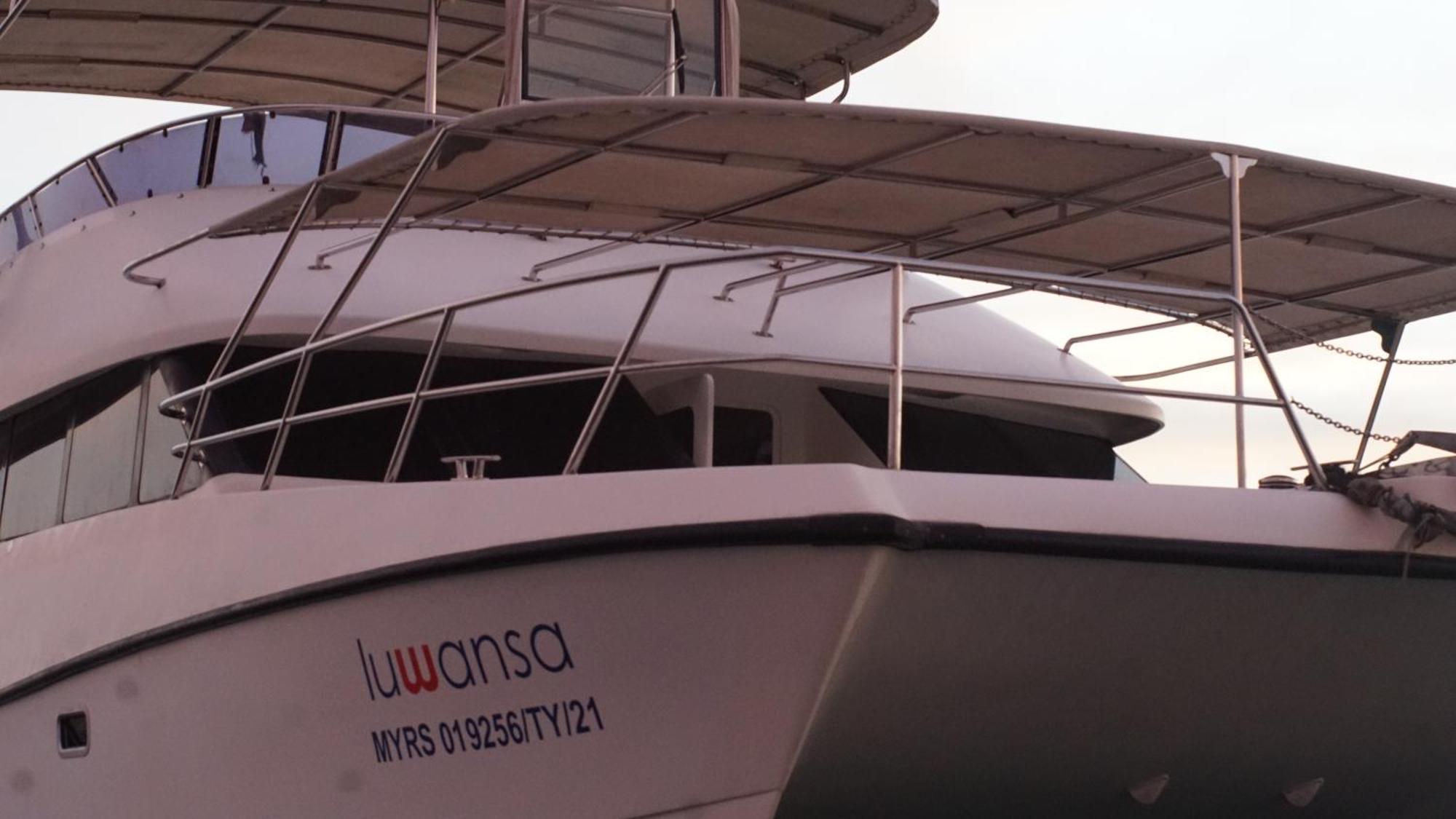 Luwansa Beach Hotel Labuan Bajo Dış mekan fotoğraf