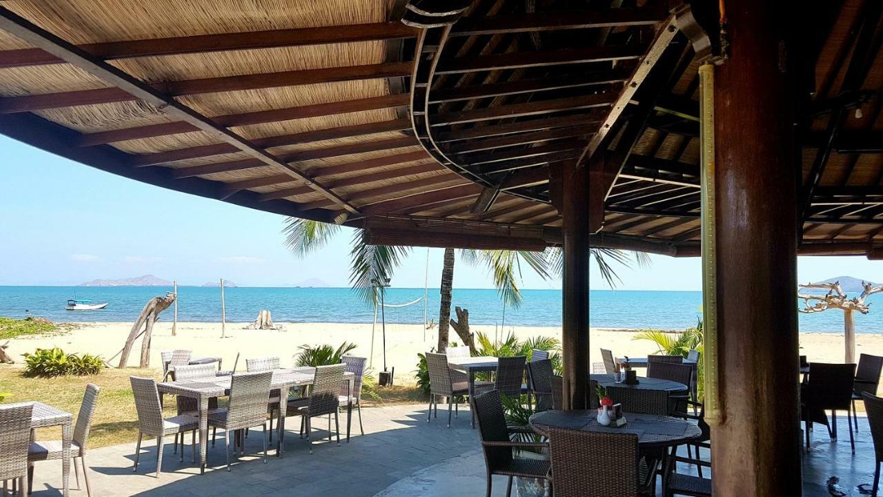 Luwansa Beach Hotel Labuan Bajo Dış mekan fotoğraf