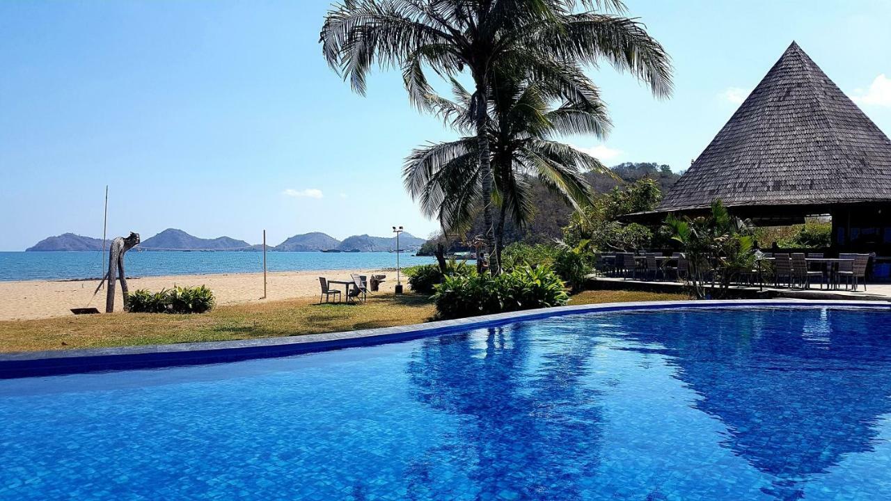 Luwansa Beach Hotel Labuan Bajo Dış mekan fotoğraf